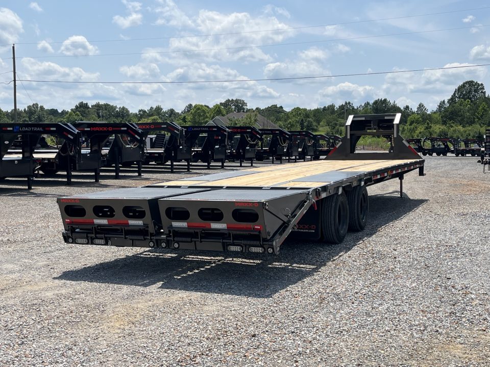 New 2027 MAXXD Gooseneck Flatbed Trailer | 102" x 32' 30K GVWR