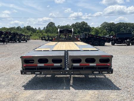 New 2027 MAXXD Gooseneck Flatbed Trailer | 102" x 32' 30K GVWR