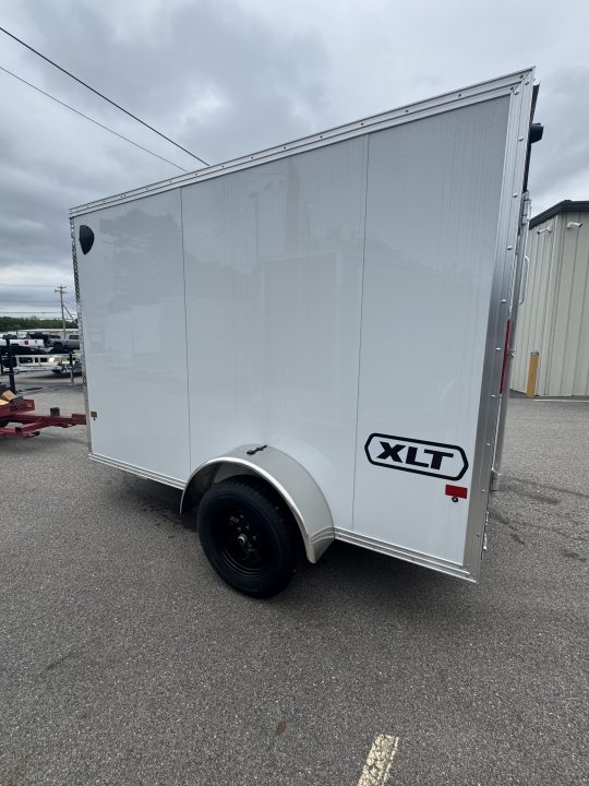 2027 E-Z Hauler photo 3