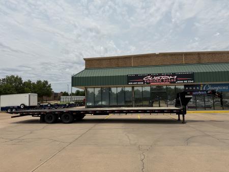 Used USED 2024 LOAD TRAIL GL 40 X 102 DUAL TANDEM AXLE LOW-PRO 25K GOOSENECK W/ HYDRAULIC DOVETAIL & JACKS