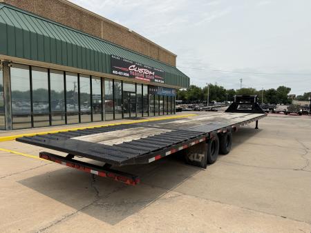 Used USED 2024 LOAD TRAIL GL 40 X 102 DUAL TANDEM AXLE LOW-PRO 25K GOOSENECK W/ HYDRAULIC DOVETAIL & JACKS