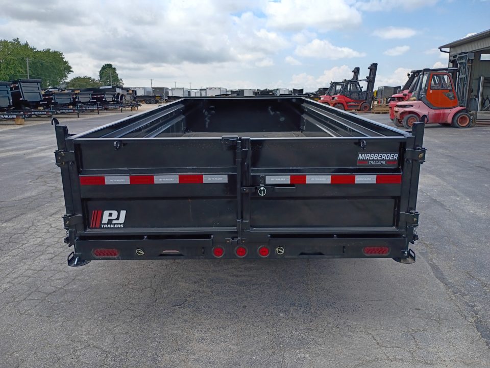New 2026 PJ Trailers DL162