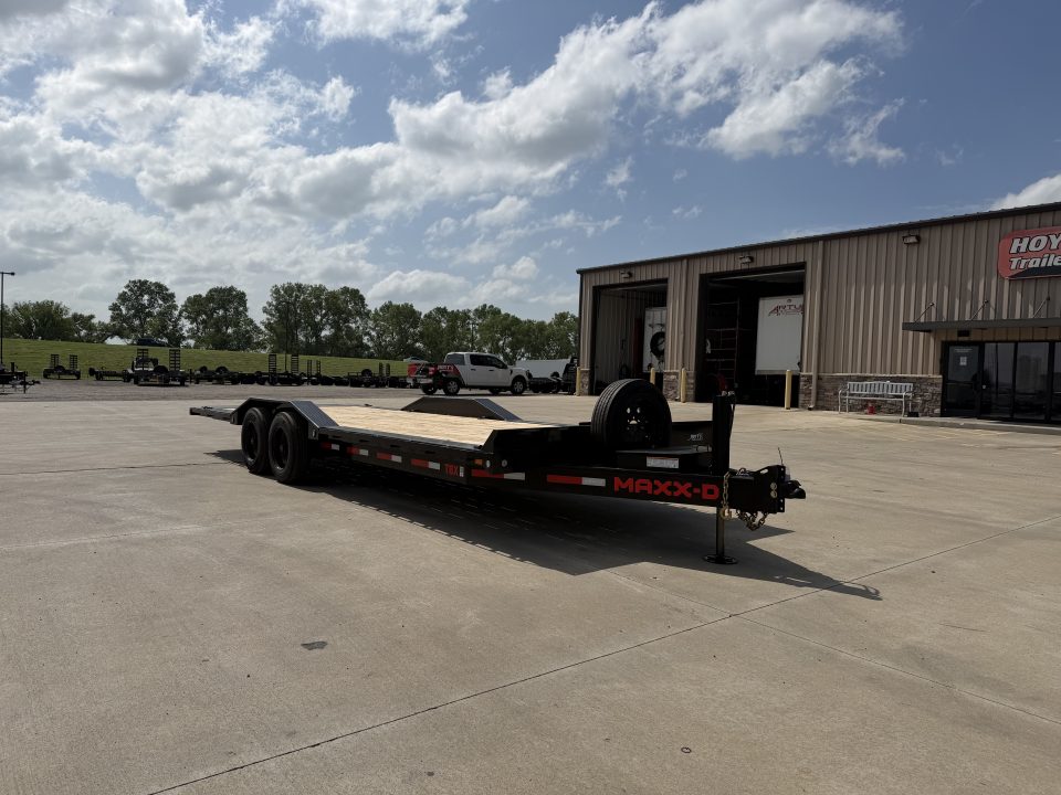 New 2027 MAXX-D T8X 102 X 24 Tilt Trailer