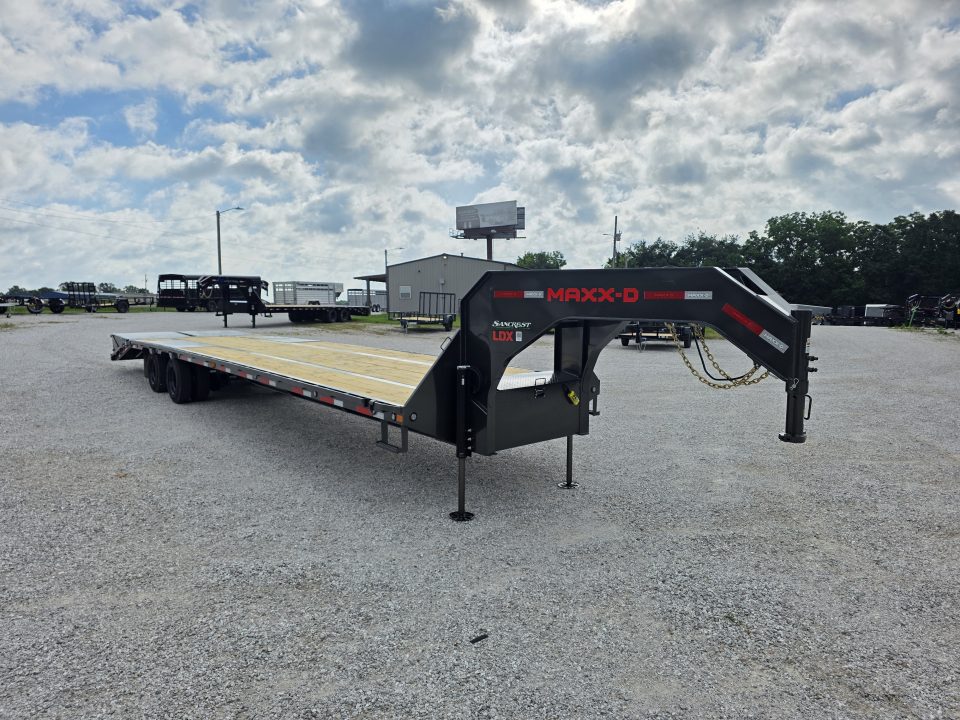 New 2027 MAXX-D 102 X 36 LDX TANDEM DUAL LOW PRO GN W/ 5' DOVE/ MAX RAMPS/ HYDRO JACKS/ TORQUE TUBE