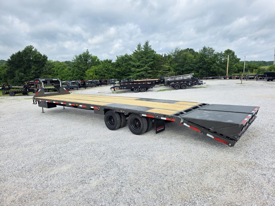 New 2027 MAXX-D 102 X 36 LDX TANDEM DUAL LOW PRO GN W/ 5' DOVE/ MAX RAMPS/ HYDRO JACKS/ TORQUE TUBE