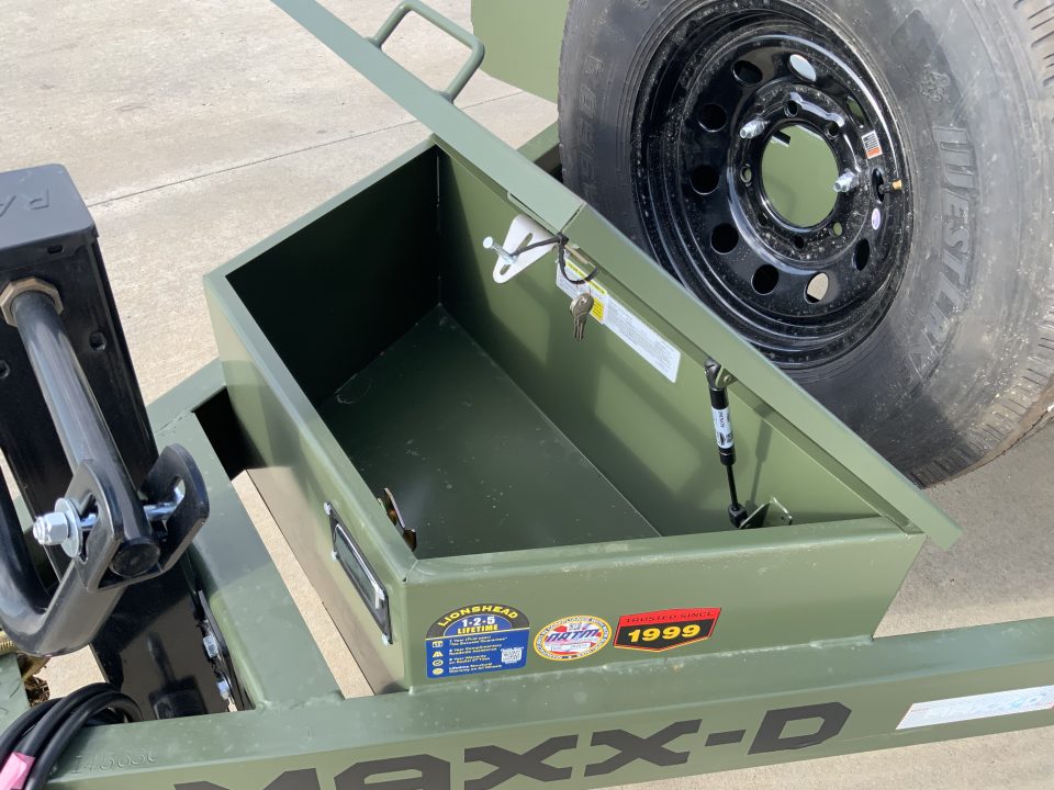 New 2027 MAXX-D G6X 83 X 20 Tilt Trailer