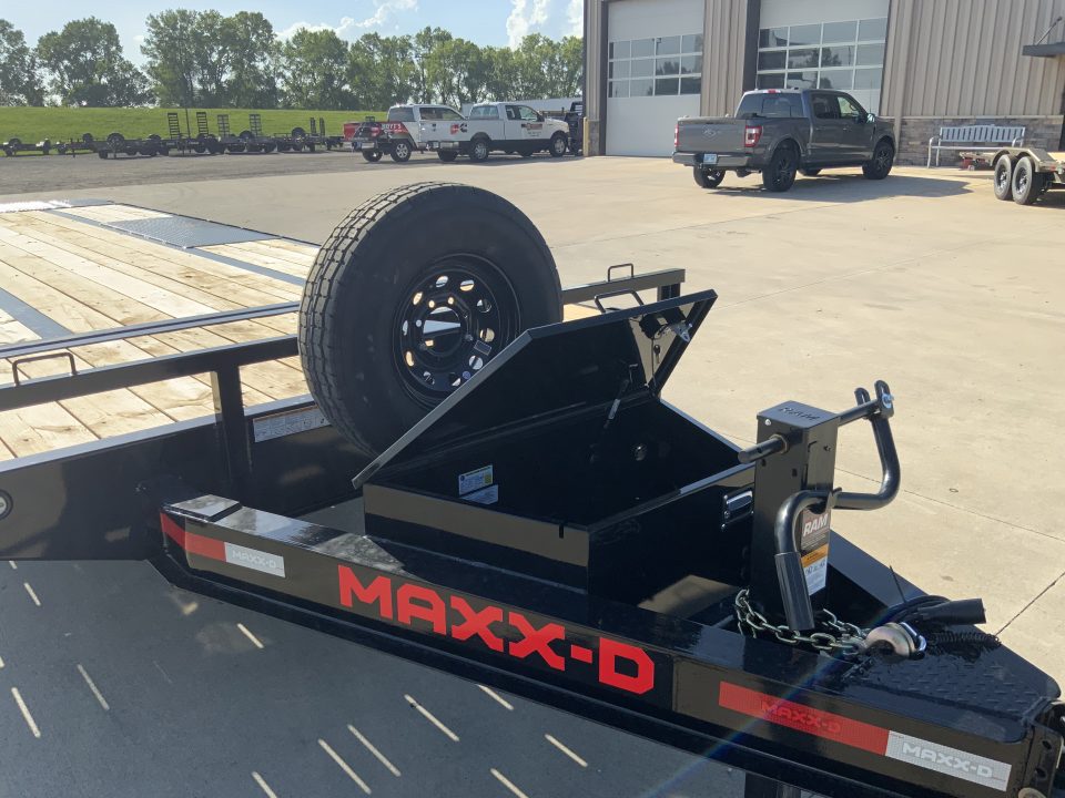 New 2027 MAXX-D GOX 102 X 24 Deckover Tilt Trailer