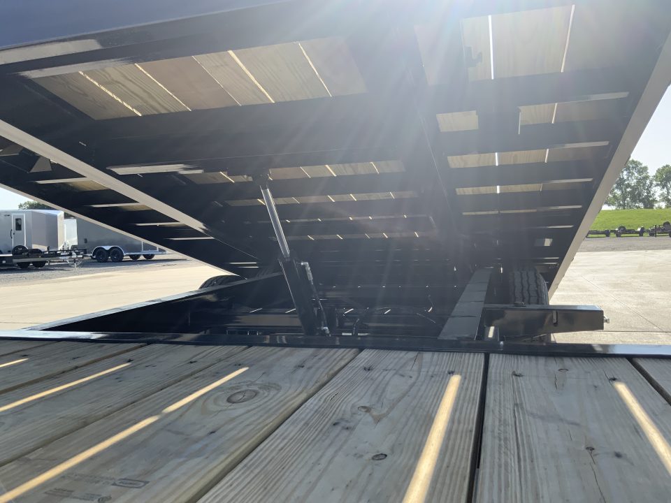 New 2027 MAXX-D GOX 102 X 24 Deckover Tilt Trailer
