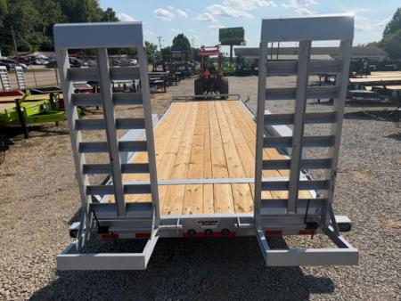 New Load Trail Equipment 83x22 21k Silver