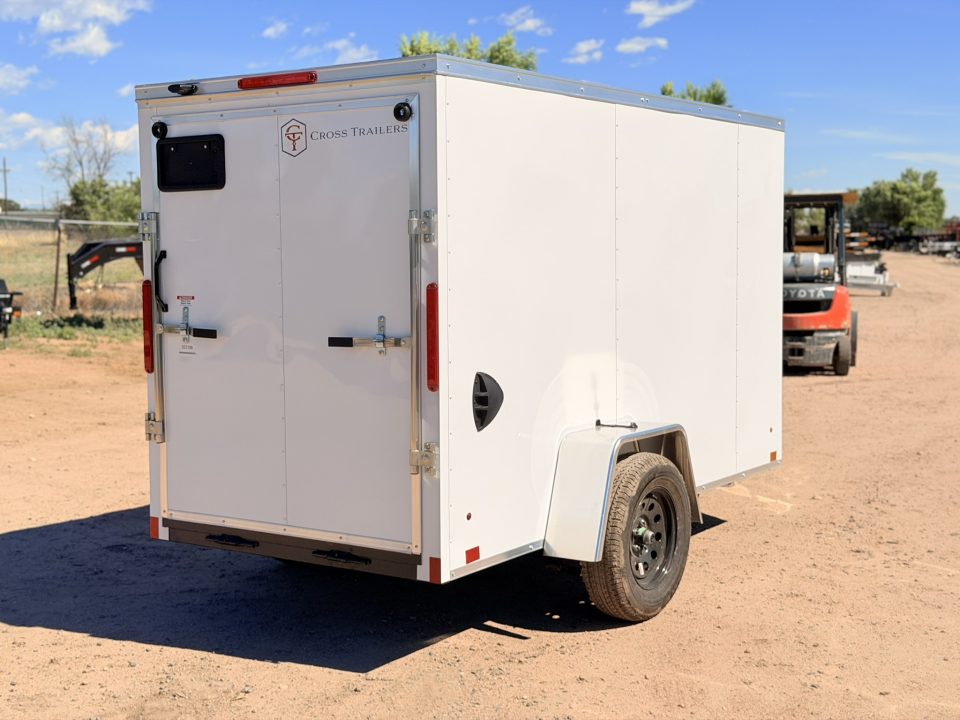 New 2026 Cross Trailers 4.5-10-1.5V Enclosed 3K GVWR