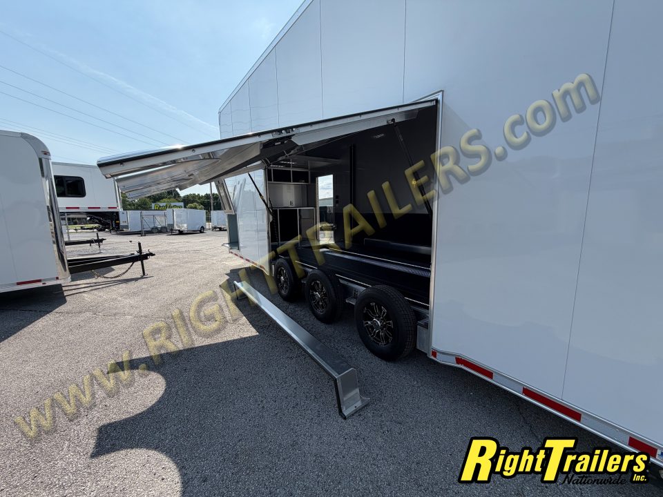 New 2026 8.5X28 inTech Stacker