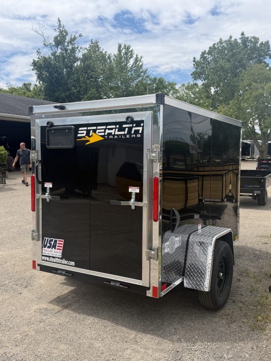 New 2026 Stealth Mustang 5 x 8 Enclosed Trailer w/ Ramp (Single) Cargo / Enclosed Trailer NEW MODEL - Screwless and Light Lid Roofing !!