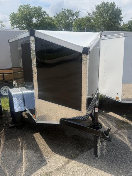 New 2026 Stealth 4 x 6 Mustang x Enclosed Trailer w/ Barn door(Single) Cargo / Enclosed Trailer NEW MODEL - Screwless and Light Lid Roofing !!