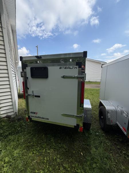 New 2026 Stealth 4 x 6 Mustang x Enclosed Trailer w/ Barn door(Single) Cargo / Enclosed Trailer NEW MODEL - Screwless and Light Lid Roofing !!