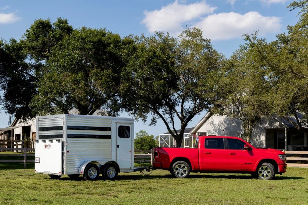 New 2026 Frontier Trailers 2 Horse Bumper Pull Extruded Aluminum Decking Trailer Horse Trailer