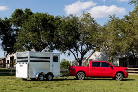 New 2026 Frontier Trailers 2 Horse Bumper Pull Extruded Aluminum Decking Trailer Horse Trailer