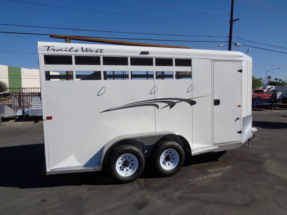 New 2027 Trails West * ADVENTURE II 3H * 3-Horse Slant Load Horse Trailer