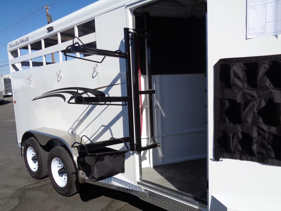 New 2027 Trails West * ADVENTURE II 3H * 3-Horse Slant Load Horse Trailer