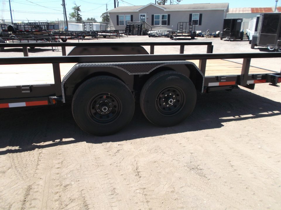 New 2026 Longhorn Trailers 83x20 Gooseneck 14K Utility Trailer / Lowboy Trailer / 7000# Axles / 3" Square Tubing / 5ft Heavy Duty Stow Away Ramps / LED Lights