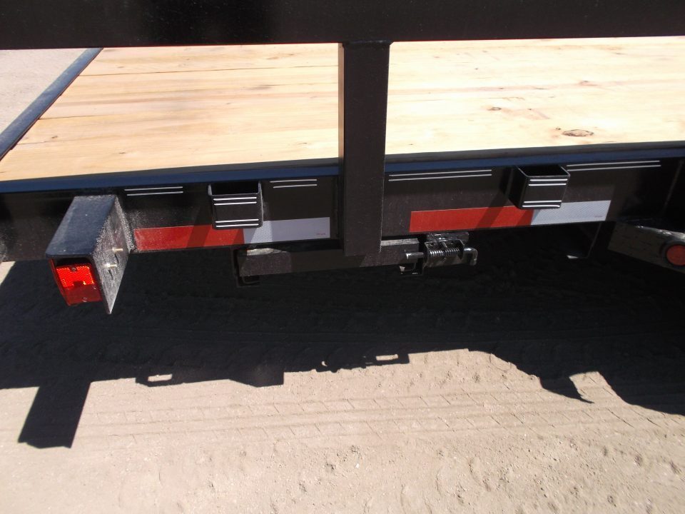 New 2026 Longhorn Trailers 83x20 Gooseneck 14K Utility Trailer / Lowboy Trailer / 7000# Axles / 3" Square Tubing / 5ft Heavy Duty Stow Away Ramps / LED Lights