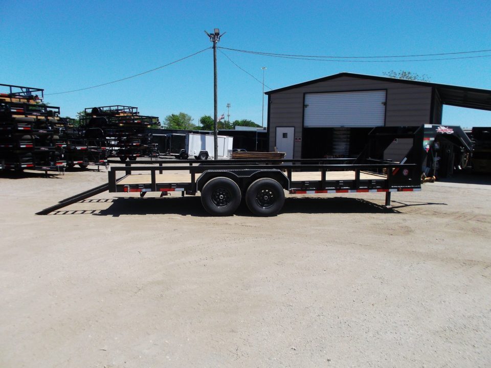 New 2026 Longhorn Trailers 83x20 Gooseneck 14K Utility Trailer / Lowboy Trailer / 7000# Axles / 3" Square Tubing / 5ft Heavy Duty Stow Away Ramps / LED Lights