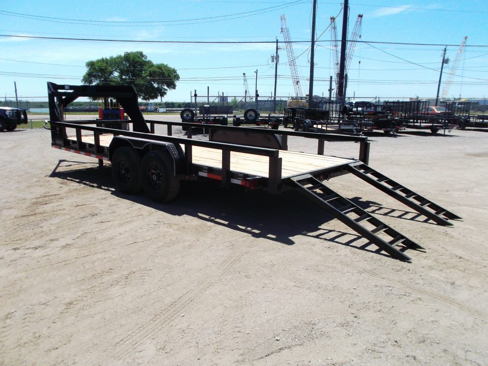 New 2026 Longhorn Trailers 83x20 Gooseneck 14K Utility Trailer / Lowboy Trailer / 7000# Axles / 3" Square Tubing / 5ft Heavy Duty Stow Away Ramps / LED Lights