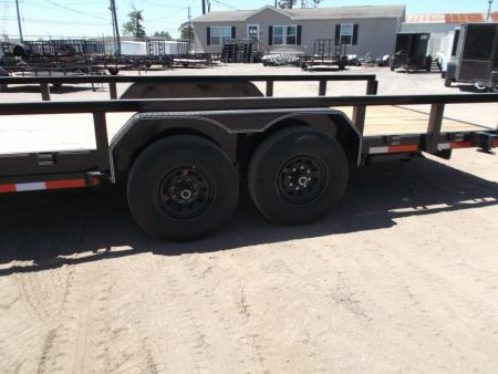 New 2026 Longhorn Trailers 83x20 Gooseneck 14K Utility Trailer / Lowboy Trailer / 7000# Axles / 3" Square Tubing / 5ft Heavy Duty Stow Away Ramps / LED Lights