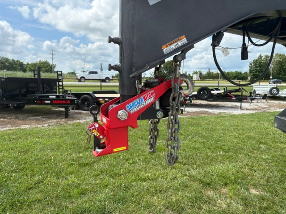 Used 2022 Diamond C 102X32 FMAX216 GOOSENECK W/16K DISC BRAKE AXLES HYDROTAIL HYDROJACKS 17.5" WHEELS OAK FLOOR SHOCKER HITCH & WINCH