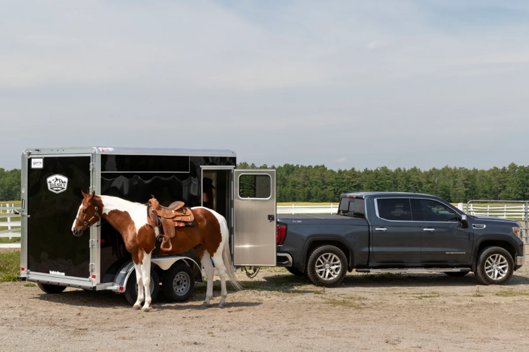 New 2026 Frontier Trailers Colt Big Sky Combo/Slant Load Series 2 Horse Trailer