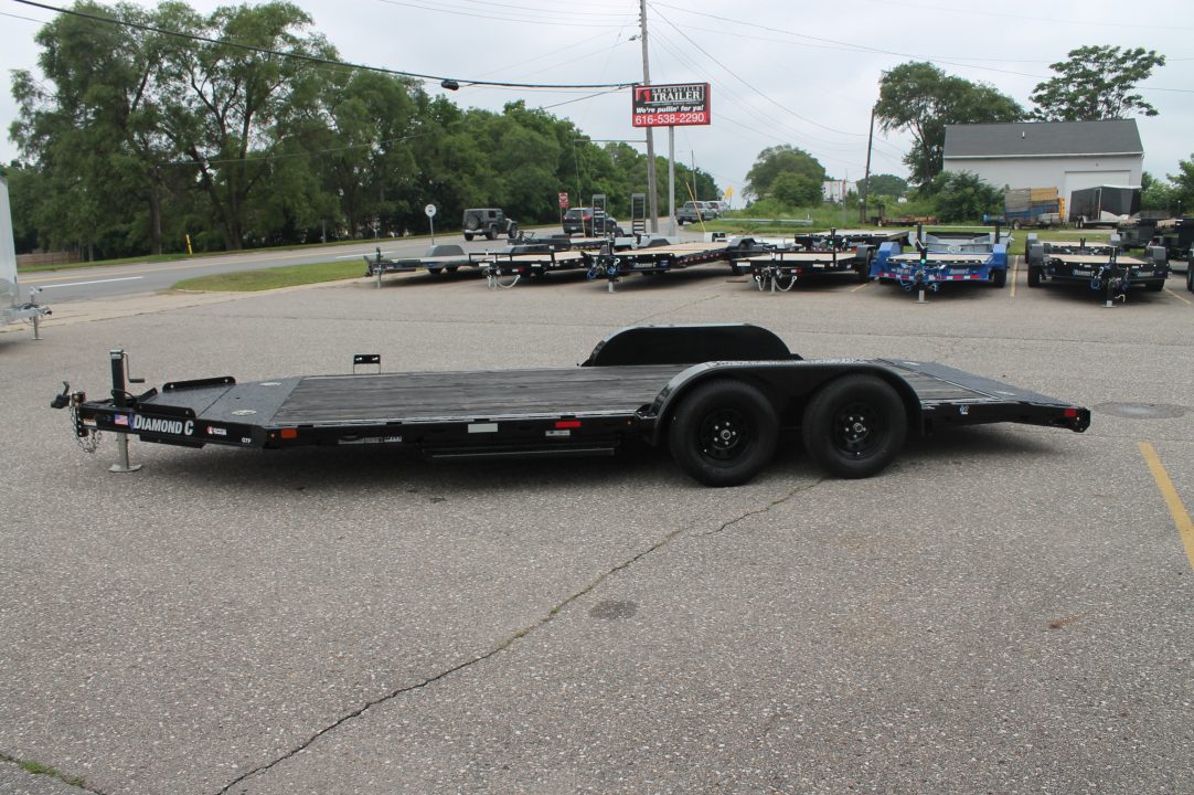 Used 2022 Diamond C Trailers GTF235 18x83 Car Hauler