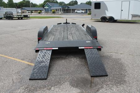 Used 2022 Diamond C Trailers GTF235 18x83 Car Hauler