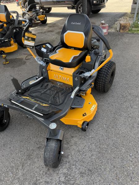 New 2026 Cub Cadet Z2 42 in zero turn Lawn Mowers