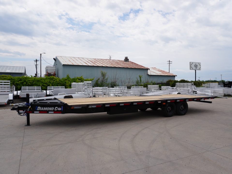 New 2026 Diamond C Trailers DET210 28ft Deckover Tilt Tilt Trailer