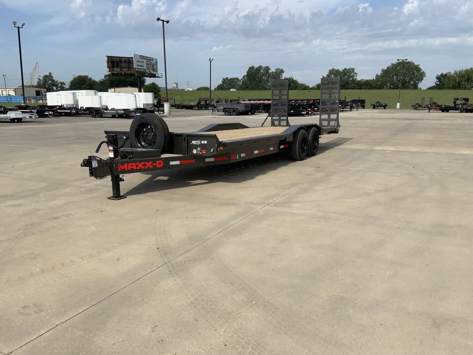 New 2027 MAXX-D H8X 102 X 24 Equipment Trailer