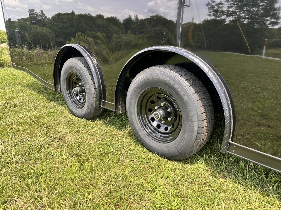 New 2026 Luxe 8.5x24 Racing Trailer Finished Interior- 5200 Tandem Axle-Black -Blackout
