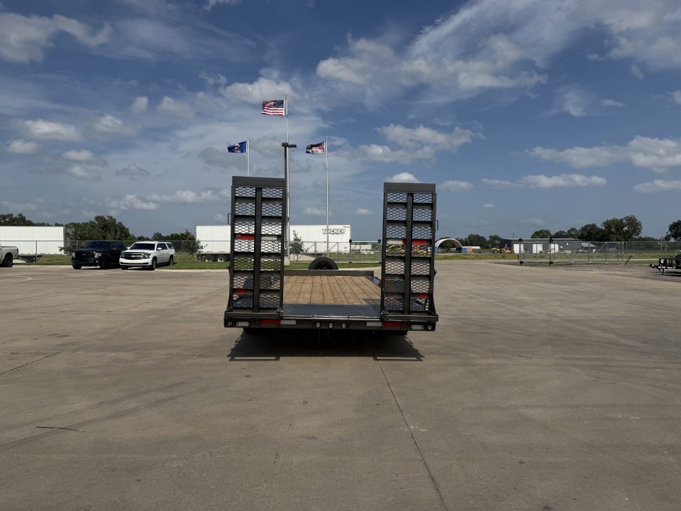 New 2027 MAXX-D H6X 102 X 20 Equipment Trailer