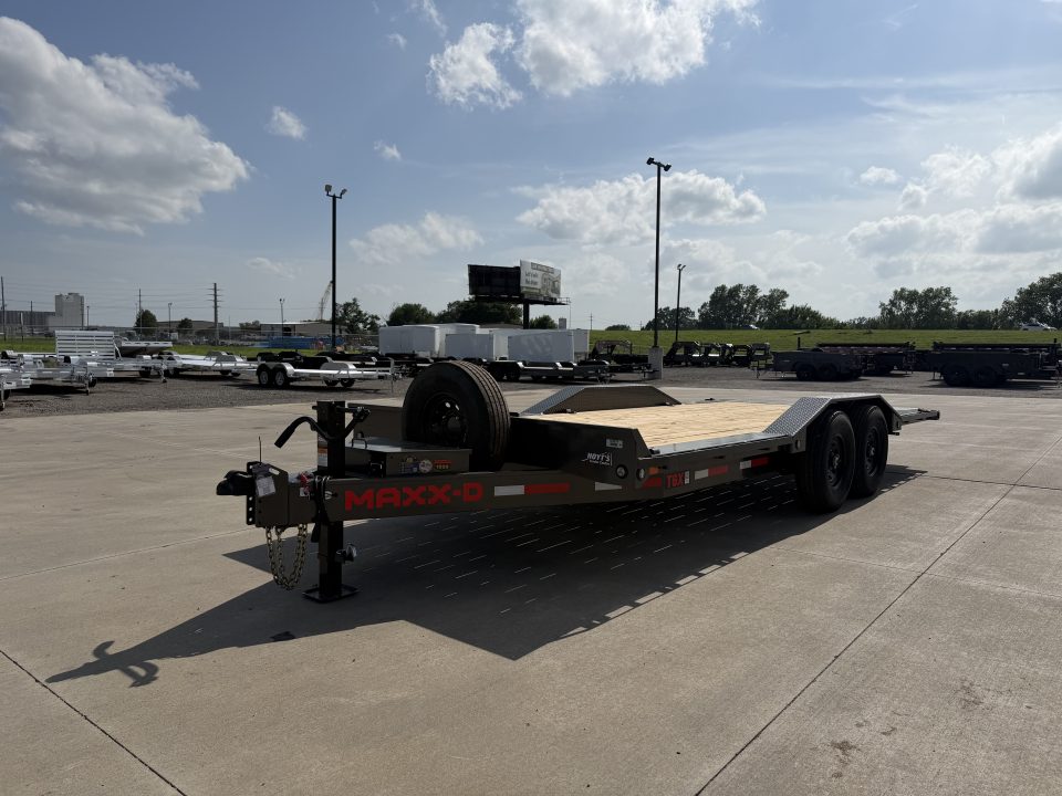 New 2027 MAXX-D T6X 102 X 20 Tilt Trailer