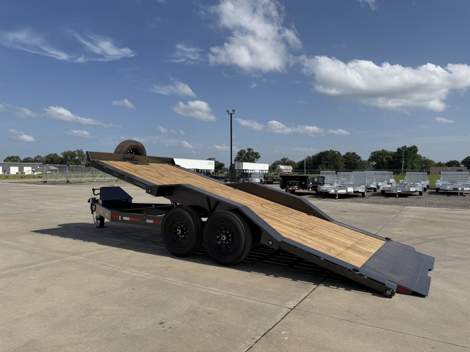 New 2027 MAXX-D T6X 102 X 20 Tilt Trailer