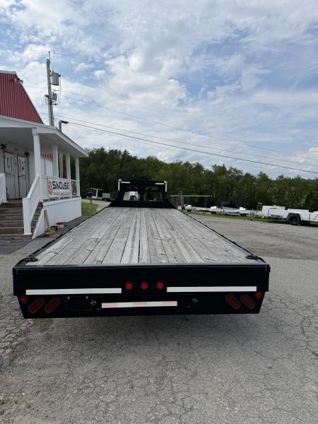 Used USED 2022 Norstar 25' Gooseneck