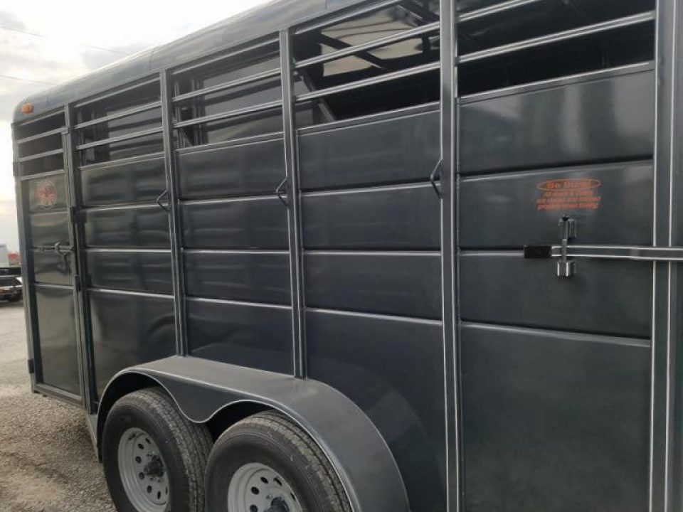 New 2026 Maxwell 3 Horse Brushpopper Horse Trailer