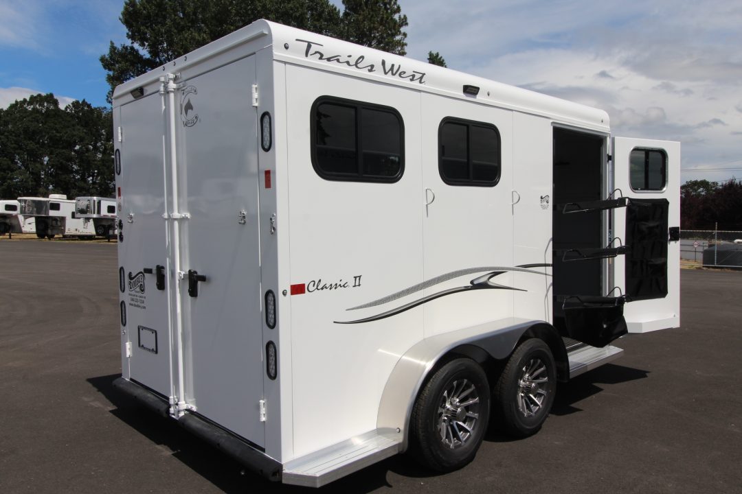 New 2027 Trails West Classic II 2 Horse Trailer