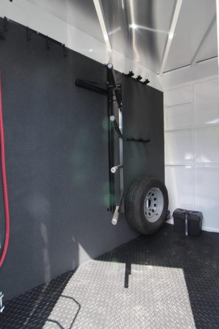 New 2027 Trails West Classic II 2 Horse Trailer