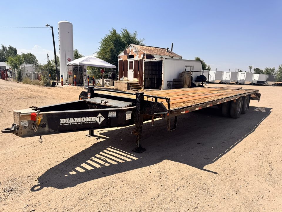 Used 2017 Diamond T 8.5-28 Equipment Hauler Tandem Pintle