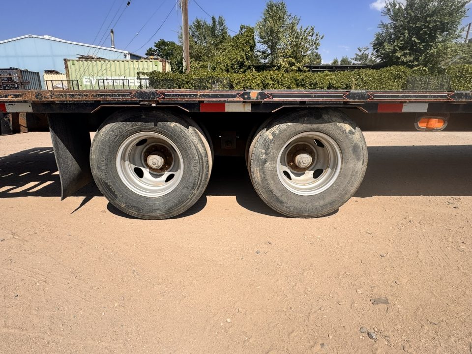 Used 2017 Diamond T 8.5-28 Equipment Hauler Tandem Pintle