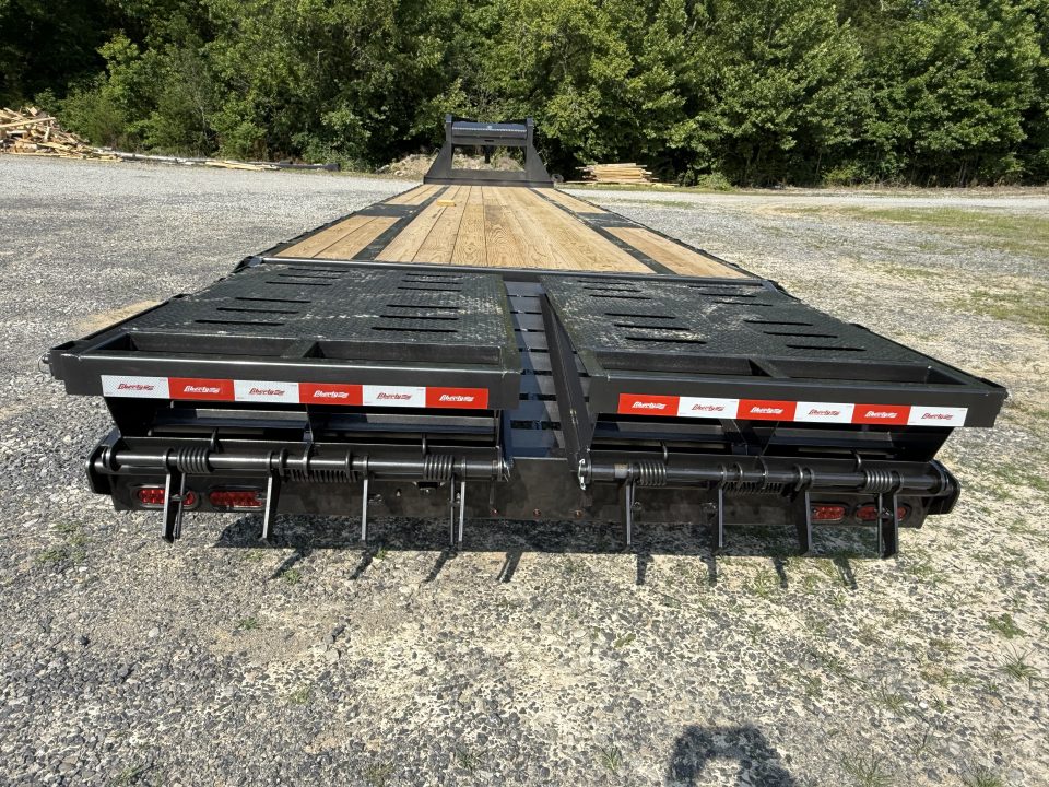 New 2026 Liberty LF16K 35+5 Flatbed Trailer, MAMMOTH RAMPS, OIL BATH AXLES 2 SPD JACKS