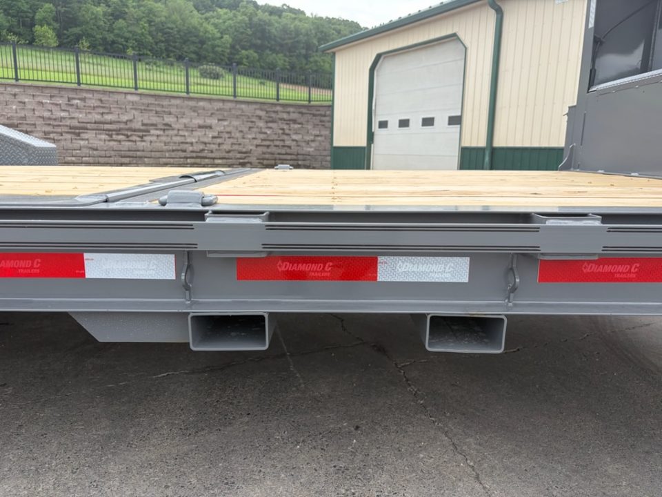 New 2026 Diamond C Trailers HDT GN Tilt Trailer