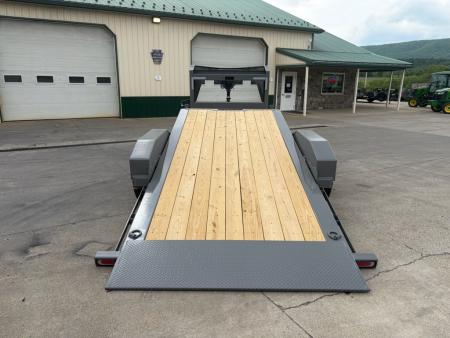 New 2026 Diamond C Trailers HDT GN Tilt Trailer