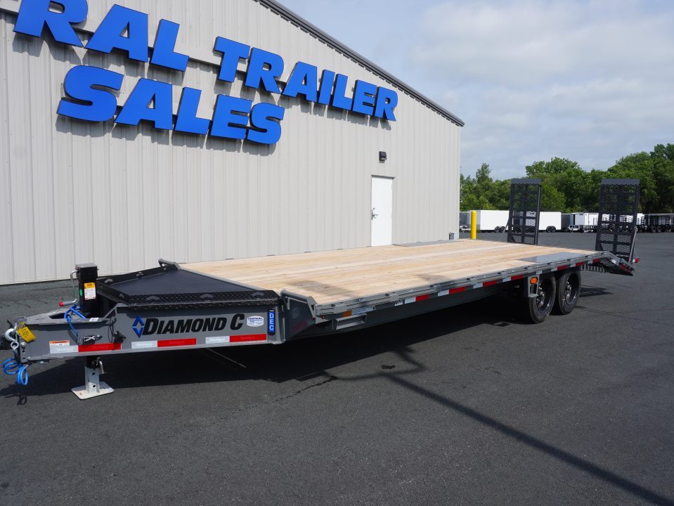 New 2026 Diamond C Trailers DEC207 24ft Equipment Trailer