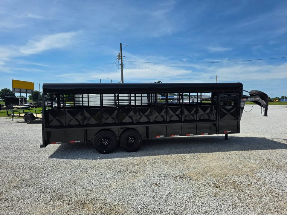 New 6'8x24 2026 Kodiak Trailers TANDEM GN LIVESTOCK W/ 2 CUT GATES/ REAR SLIDER/ METAL TOP