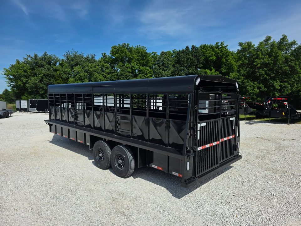 New 6'8x24 2026 Kodiak Trailers TANDEM GN LIVESTOCK W/ 2 CUT GATES/ REAR SLIDER/ METAL TOP